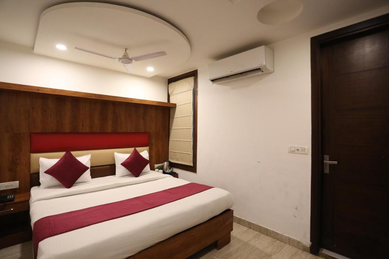 نيودلهي Hotel Sm Suits Near Delhi Airport-Unit By Grand Urban Luxury المظهر الخارجي الصورة