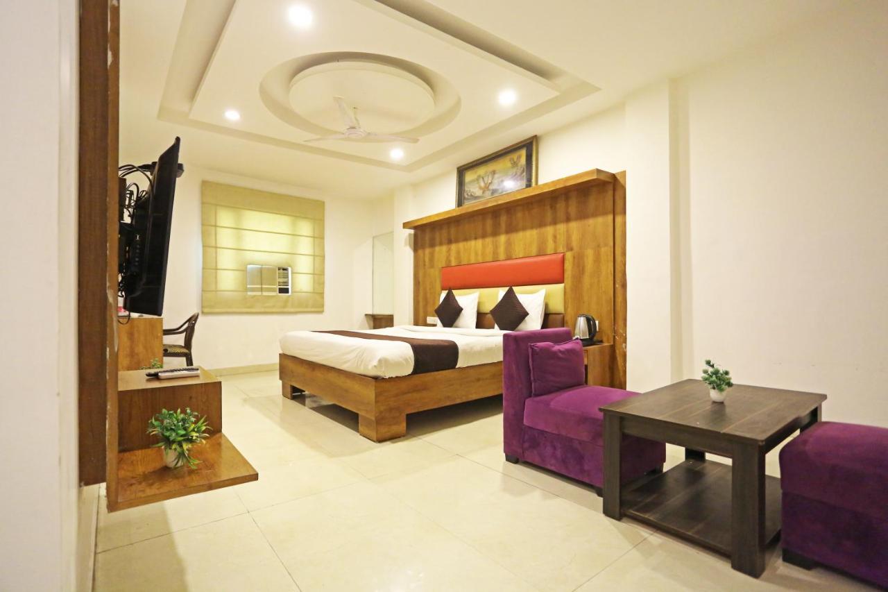 نيودلهي Hotel Sm Suits Near Delhi Airport-Unit By Grand Urban Luxury المظهر الخارجي الصورة