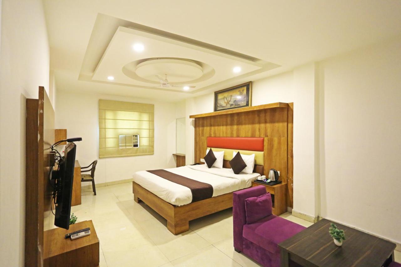 نيودلهي Hotel Sm Suits Near Delhi Airport-Unit By Grand Urban Luxury المظهر الخارجي الصورة