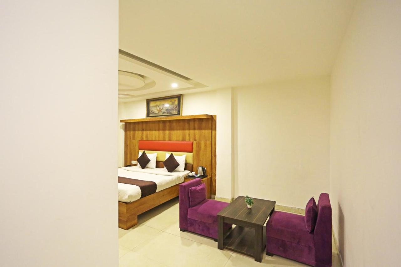 نيودلهي Hotel Sm Suits Near Delhi Airport-Unit By Grand Urban Luxury المظهر الخارجي الصورة